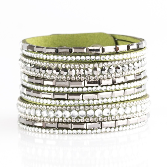 NWT paparazzi wham bam glam green cuff bracelet - Picture 2 of 2